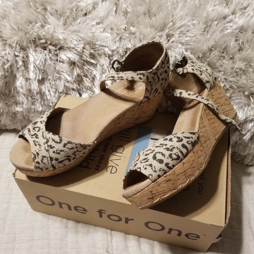 Lepard Print Toms